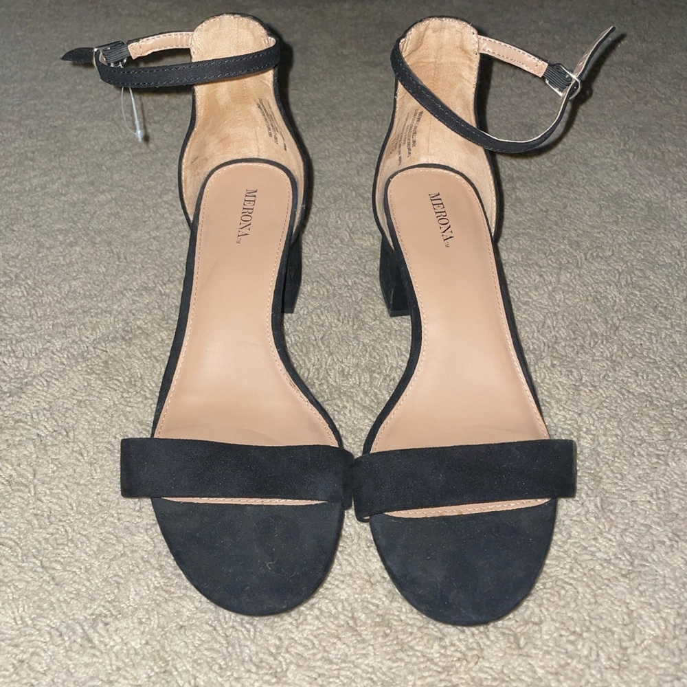 black square high heels (8.5 wide)